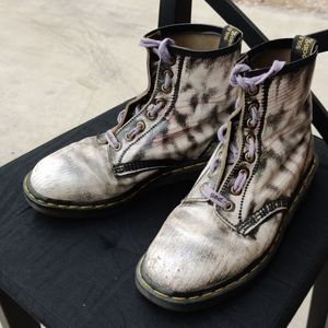 '90s era Original Doc Marten with pink woodgrain